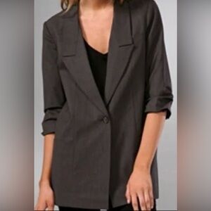2 FOR $20 ELIZABETH & JAMES GRAY RUCHED SLEEVE BLAZER STRETCH LONGER LENGTH 8